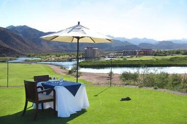 هتل Loreto Bay Golf Resort & Spa At Baja