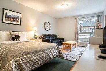 هتل Mountain View Inn