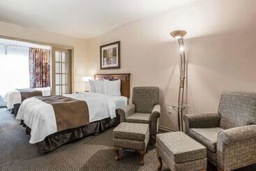 هتل Quality Suites