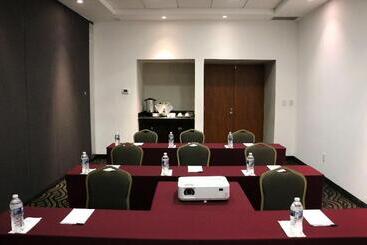 Radisson Poliforum Plaza Hotel Leon