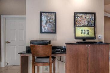 هتل Residence Inn By Marriott Raleigh Crabtree Valley