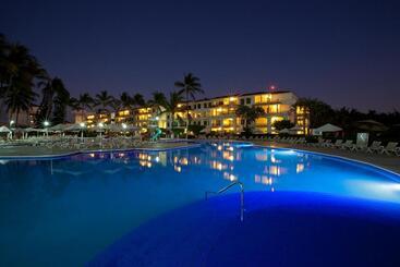 هتل Samba Vallarta All Inclusive