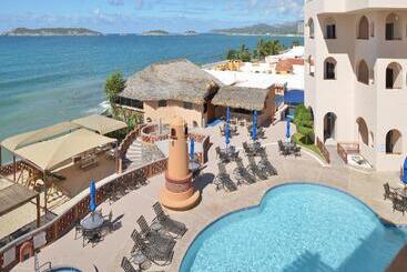 هتل Sea Of Cortez Beach Club