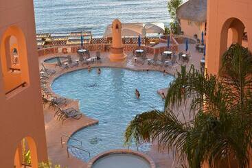 هتل Sea Of Cortez Beach Club