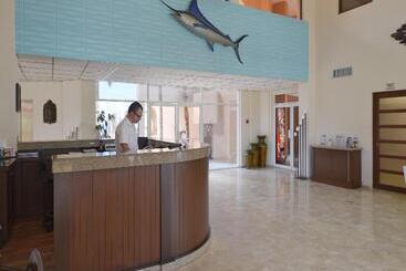 هتل Sea Of Cortez Beach Club