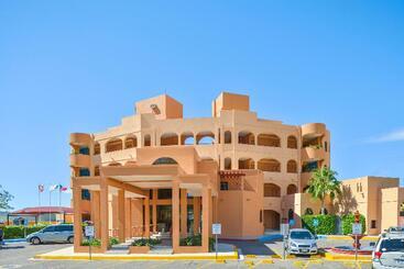 هتل Sea Of Cortez Beach Club