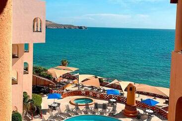 هتل Sea Of Cortez Beach Club