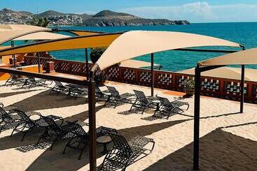 هتل Sea Of Cortez Beach Club