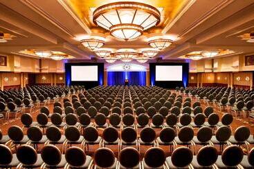 هتل Sheraton Pentagon City