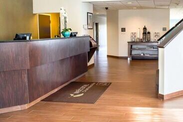 هتل Sleep Inn & Suites Monticello