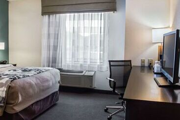 هتل Sleep Inn & Suites Monticello