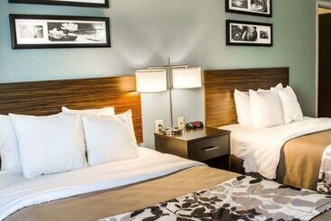 هتل Sleep Inn & Suites Monticello