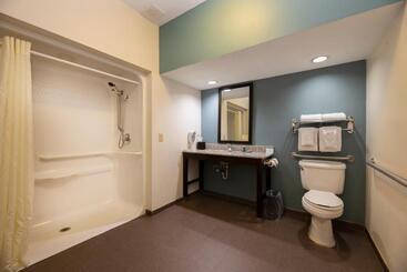 هتل Sleep Inn & Suites Monticello