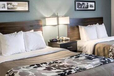 هتل Sleep Inn & Suites Monticello