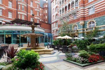 هتل Taj 51 Buckingham Gate Suites And Residences