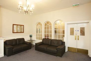 هتل Merchant City Inn
