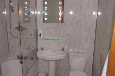 هتل Merchant City Inn