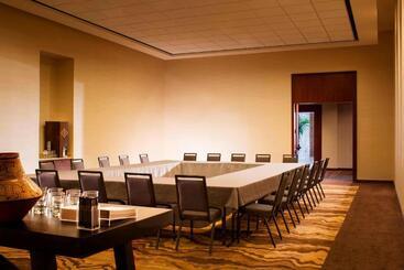 هتل The Westin Kierland Resort & Spa