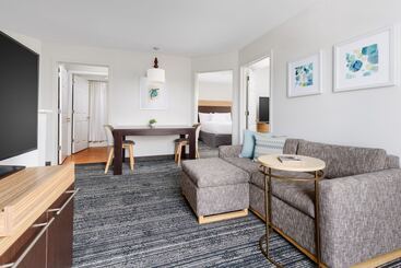 هتل Towneplace Suites Manchesterboston Regional Airport