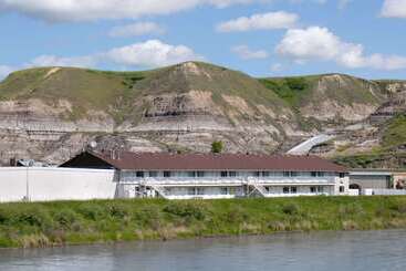 هتل Travelodge By Wyndham Drumheller Ab