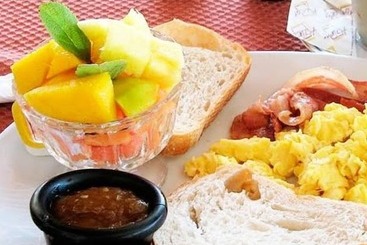 هتل Tropical