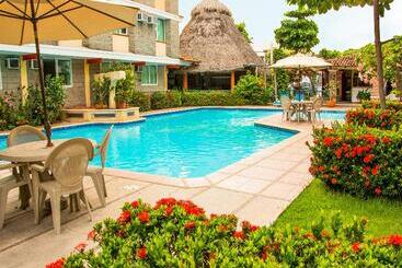 ホテル Vallarta Sol