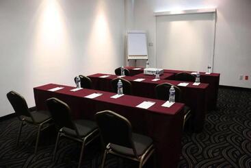 Radisson Poliforum Plaza Hotel Leon