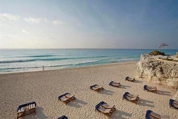 استراحتگاه Grand Park Royal Cancun - All Inclusive