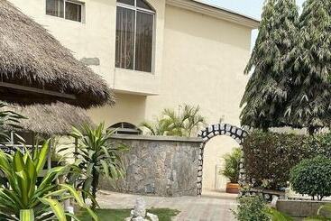 هتل Haitel Guest Inn