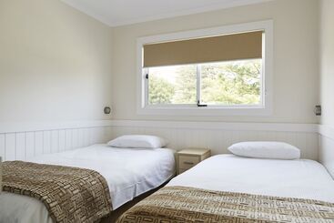 هتل Nrma Stockton Beach Holiday Park