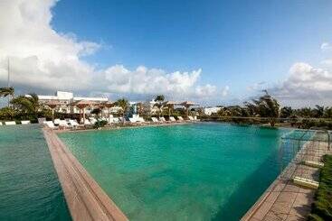 هتل Valentin Cayo Cruz - Adults Only - All Inclusive