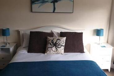 مبيت وإفطار Highfield Guest House