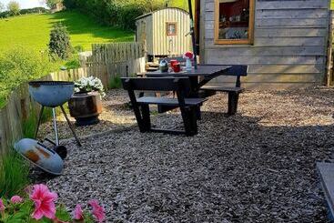 Foxglove Holiday Private Eco Accommodation