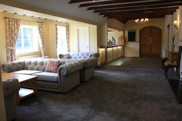 هتل Batch Country House