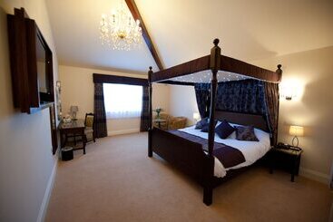 هتل Batch Country House