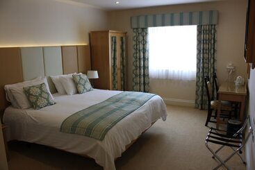 هتل Batch Country House