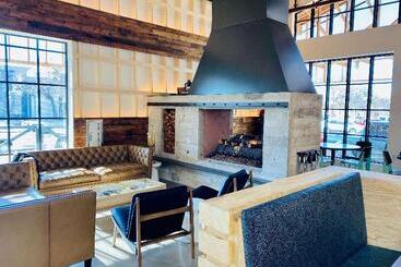 Cotton Court Hotel, By Valencia Hotel Collection