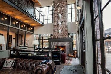 Cotton Court Hotel, By Valencia Hotel Collection