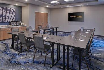 هتل Fairfield Inn & Suites By Marriott Louisville Jeffersonville