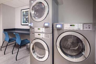 Hotel Hampton Inn Boston Seaport District