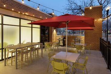 هتل Home2 Suites By Hilton Ogden