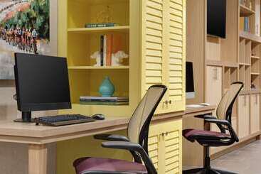 هتل Home2 Suites By Hilton Ogden