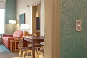 هتل Home2 Suites By Hilton Ogden
