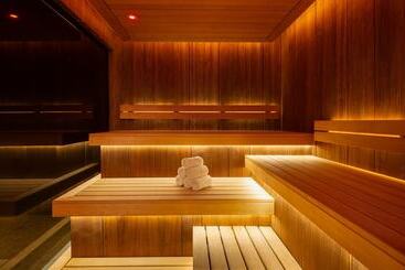 هتل Mövenpick Moscow Taganskaya