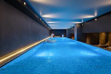 هتل Mövenpick Moscow Taganskaya