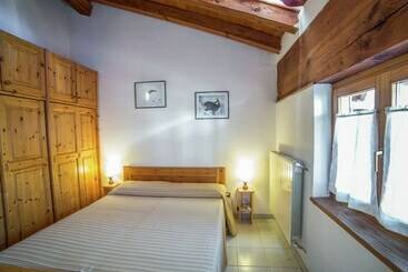 Modern Apartment In Antey