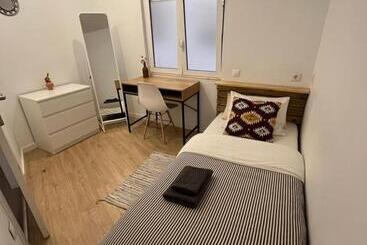 پانسیون Hola Hostel Alicante