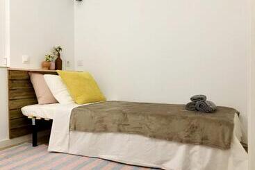 پانسیون Hola Hostel Alicante