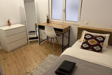 پانسیون Hola Hostel Alicante