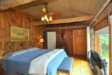 کلبه Pondview Cabin   Log Cabin Retreat